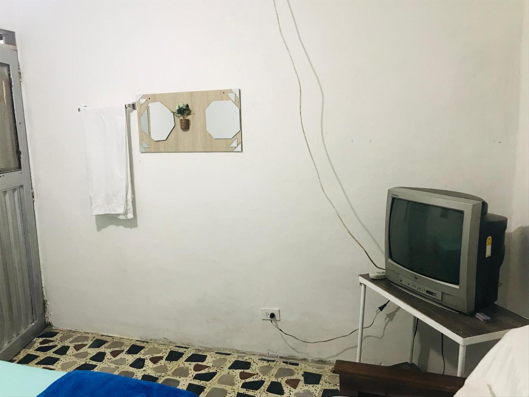 Hostal La 18 Pereira Kültér fotó